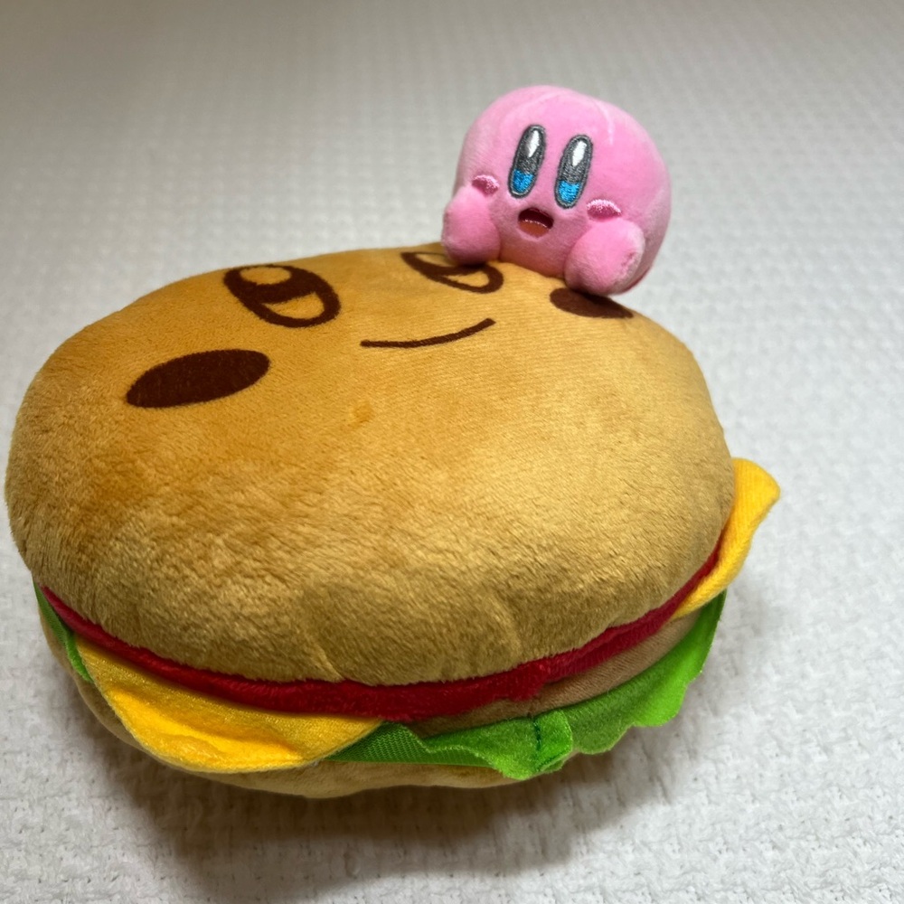 RARE Bandai Kirby of the Stars “Kirby’s Burger” Kuji 2021 Cushion 6” from Japan